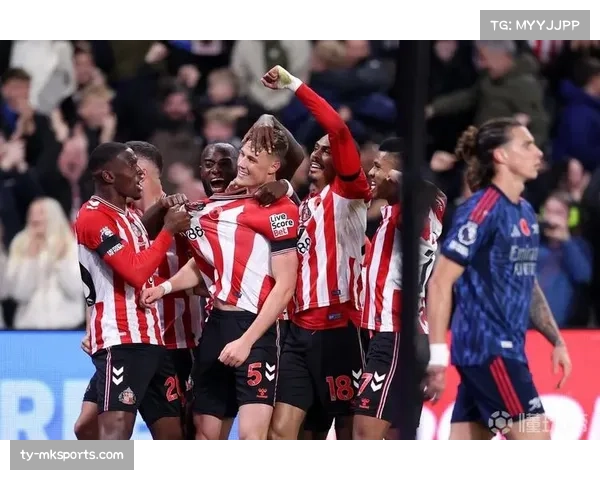 阿森纳2-2遭桑德兰补时绝平，联赛十连胜纪录终结