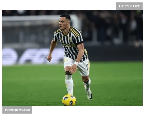 科斯蒂奇远射破门，尤文图斯客场先声夺人