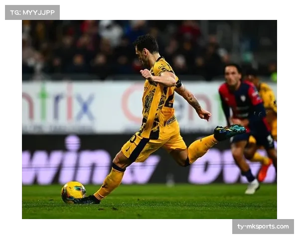 卡利亚里3-3热那亚，阿隆·马丁47米超远距离破门