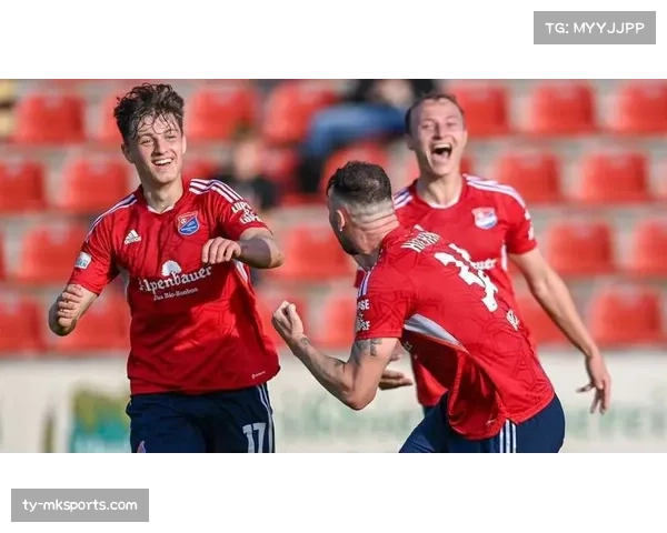 拜仁青训与翁特哈奇合作深化，新球场助力青年队赛事升级